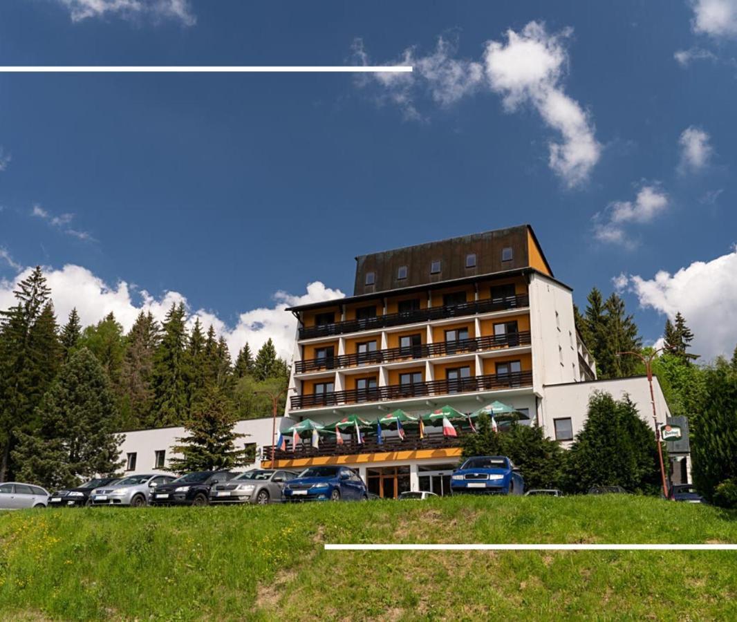Hotel Kamzik *** Malá Morávka Exterior foto